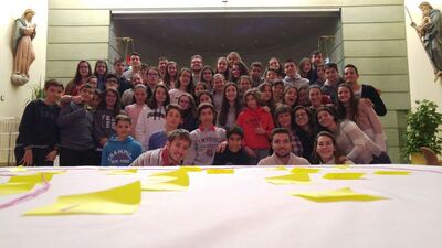 > CONVIVENCIA DE JÓVENES EN ALMANSA