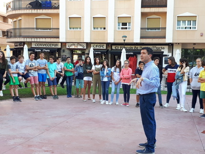 >CRISTO JOVEN EMPIEZA A CAMINAR
