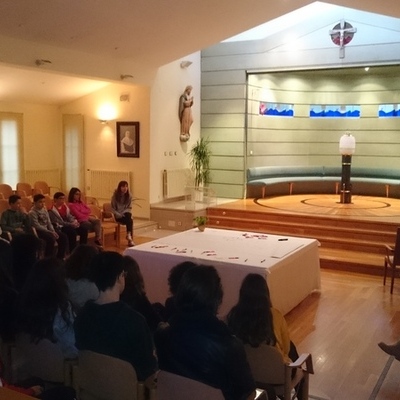 CONVIVENCIA GRUPO DE JÓVENES &quot; NO TODOS LOS SUPERHÉROES LLEVAN CAPA&quot;