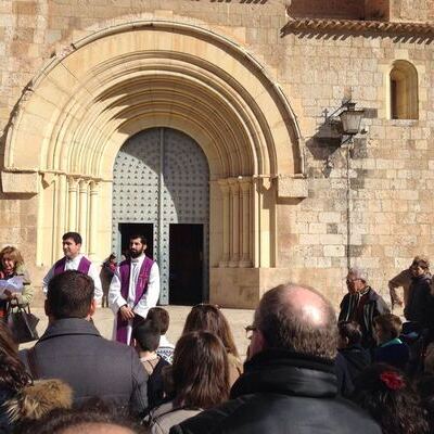 Hemos entrado por la puerta de la misericordia