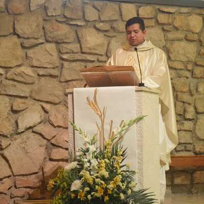 Primera Misa de Erick Arnoldo Del cid