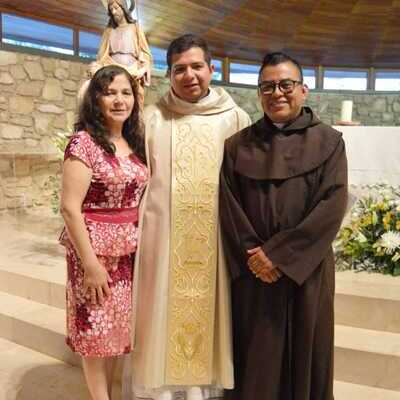 Primera Misa de Erick Arnoldo Del cid