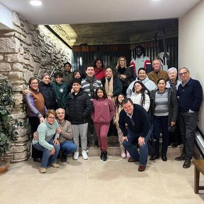 ENCUENTRO CON LAS FAMILIAS DE CÁRITAS
