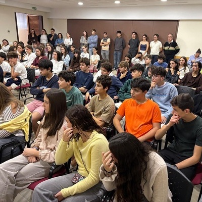 Los jóvenes empiezan el curso llenos de ilusión!!