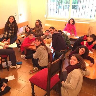 CONVIVENCIA GRUPO DE JÓVENES &quot; NO TODOS LOS SUPERHÉROES LLEVAN CAPA&quot;