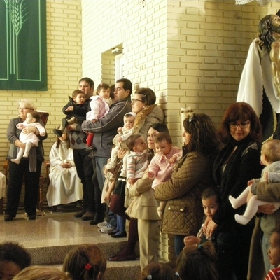 PRESENTACIÓN DE LOS NIÑOS BAUTIZADOS