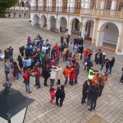 Convivencia de familias en Cortes