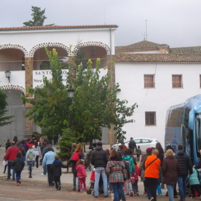 Convivencia de familias en Cortes