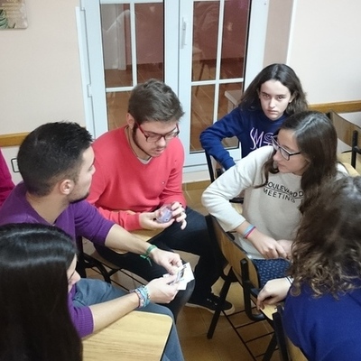 CONVIVENCIA GRUPO DE JÓVENES &quot; NO TODOS LOS SUPERHÉROES LLEVAN CAPA&quot;