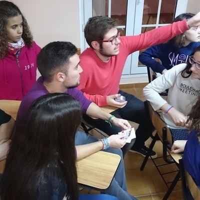 CONVIVENCIA GRUPO DE JÓVENES &quot; NO TODOS LOS SUPERHÉROES LLEVAN CAPA&quot;