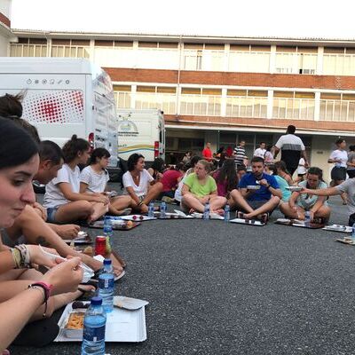 Los 150 jóvenes albaceteños ya caminan hacia #SantiagoApostol para vivir la #PEJ22  Rumbo a #Ourense. Primera etapa