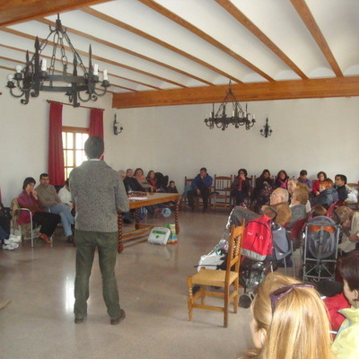 Convivencia de familias en Cortes