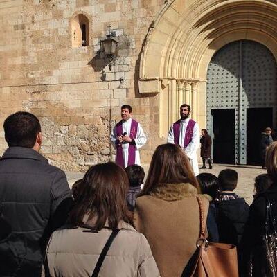 Hemos entrado por la puerta de la misericordia