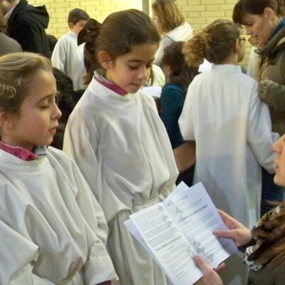 ENTREGA DEL PADRE NUESTRO Y LA PALABRA DE DIOS