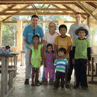 LAS MISIONERAS DE BOLIVIA DAN GRACIAS A NUESTRA PARROQUIA