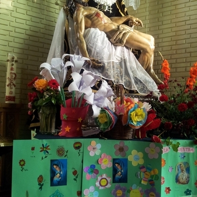 OFRENDA DE FLORES A MARIA