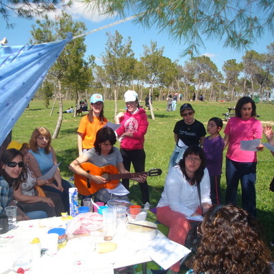 Las familias disfrutamos de lo lindo en la Pulgosa