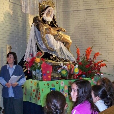 OFRENDA DE FLORES A MARIA