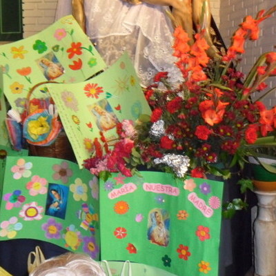 OFRENDA DE FLORES A MARIA