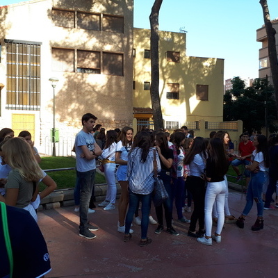 CRISTO JOVEN EMPIEZA A CAMINAR